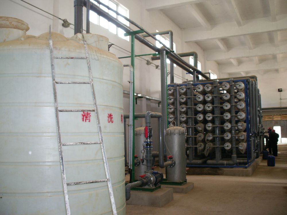 雲南某(mou)某220tph除(chu)鹽(yan)水(shui)係(xi)統(tong)